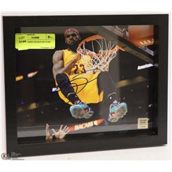LEBRON JAMES SIGNED PICTURE