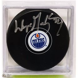 WAYNE GRETZKY SIGNED OILERS OFFICIAL