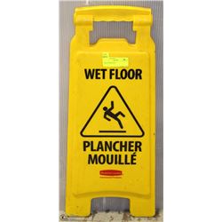 WET FLOOR SIGN