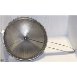 11.5" GRAVITY-CONE/PASTA STRAINER