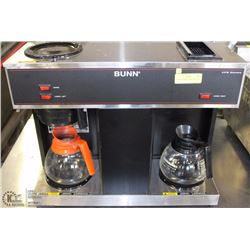 BUNN COFFEE MACHINE WITH POT