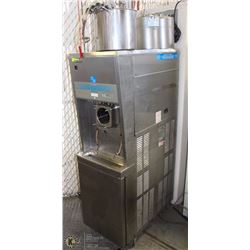 TAYLOR UPRIGHT 3 FLAVOR MILKSHAKE MACHINE