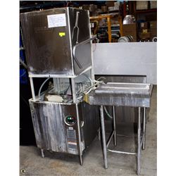 HOBART UPRIGHT COMMERCIAL DISHWASHER W/ GEOSYSTEM