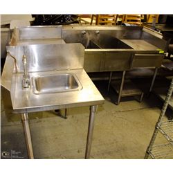 DB CORNER SINK W/ SIDE HAND WASH SINK