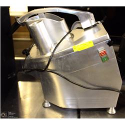 VEGETABLE SLICER WITH ATTACHMENTS