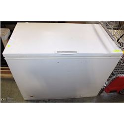 FRIGIDAIRE DEEP FREEZE 41"X22"X34"H