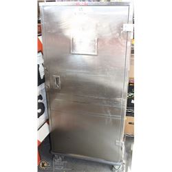 STAINLESS STEEL CABINET ON WHEELS