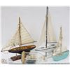 Image 1 : BOX W/4 DECORATIVE SAILING SHIPS