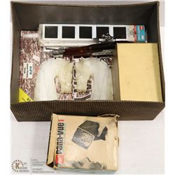 VINTAGE PANAVIEW ONE SLIDE VIEWER WITH SLIDES