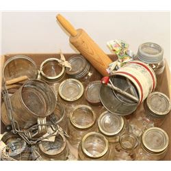 ESTATE BOX OF VINTAGE JARS AND FLOUR SIFTERS