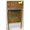 Image 1 : ANTIQUE WESTERN BRASS WASHBOARD