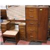 Image 2 : ANTIQUE  DOUBLE BEDROOM SUITE INCL CEDAR LINED