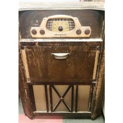 VINTAGE ADMIRAL RADIO RECEIVER W/ RECORD PLAYER