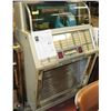 Image 1 : 1961 SEEBURG M-100B JUKE BOX