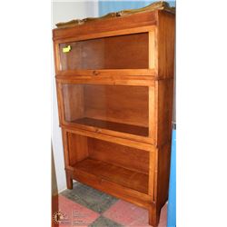 3 SHELF MAHOGANY BARISTERS BOOK CASE W/