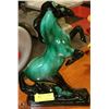 Image 1 : BLUE MOUNTAIN POTTERY STYLE STALLION ORNAMENT
