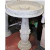 Image 1 : CONCRETE MUSHROOM BIRDBATH 2 PIECES  16"X23"