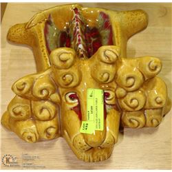 VINTAGE LION LARGE TABLE ASHTRAY