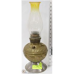 ANTIQUE PARK OIL LAMP