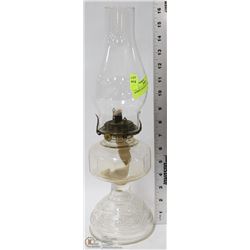 ANTIQUE GLASS OIL LAMP