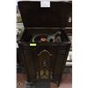 Image 3 : 1934 GE-H77 COMBO RADIO/RECORD PLAYER