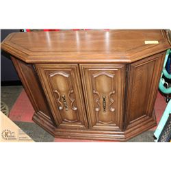 VINTAGE WOOD HALL STAND