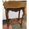 Image 1 : VINTAGE WOOD CARVED END TABLE