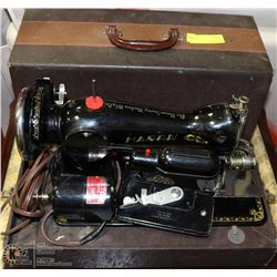 VINTAGE MASON PORTABLE SEWING MACHINE