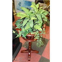 WOOD CARVED PLANT STAND WITH ARTIFICIAL PLANT