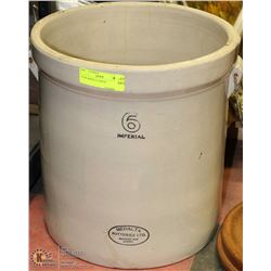 6 GAL MEDALTA CROCK
