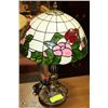 Image 1 : STAIN GLASS STYLE TABLE LAMP