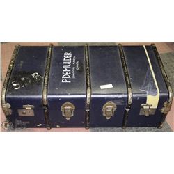 VINTAGE ESTATE BLUE TRAVEL TRUNK