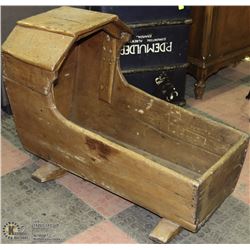 1800S WOODEN ROCKING CRADLE