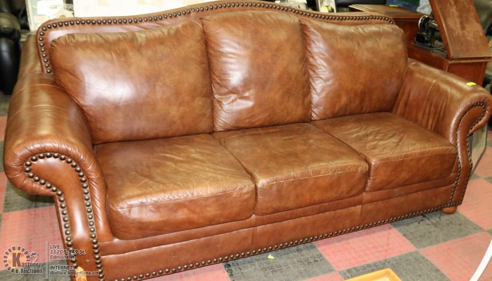 BROWN LEATHER NAILHEAD SOFA