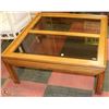 Image 1 : OAK AND GLASS COFFEE TABLE