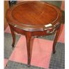 Image 1 : FRENCH PROVINCIAL STYLE END TABLE