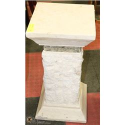 STONE STYLE PEDESTAL