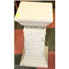 Image 1 : STONE STYLE PEDESTAL