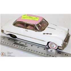 VINTAGE FRICTION DRIVE TIN PLATE CAR