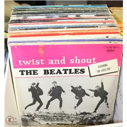BOX OF 33 RPM RECORDS INCL LOTS OF BEATLES