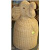 Image 1 : WICKER ELEPHANT STORAGE