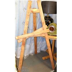 LARGE WOOD EASEL