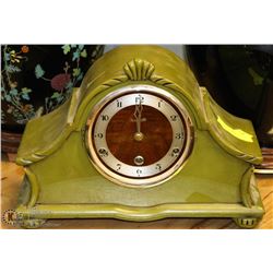 VINTAGE MANTEL CLOCK, WORKING NEEDS SOME
