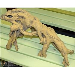 LARGE REPTILE TANK ACCESSORY