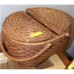 WICKER BASKET ON CHOICE