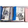 Image 1 : 3 BINDERS OF THE LEGENDARY BARRY MANILOW