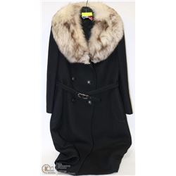 PRET A PORTER LADIES FUR NECK COAT