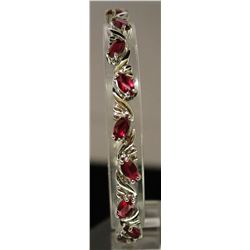 Beautiful Sterling Silver Lab Ruby & White Topaz Bracelet. (9B)