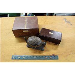 Wood Boxes With Turtle Container