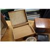 Image 2 : Lot Vintage Wood Boxes and Containers (4)